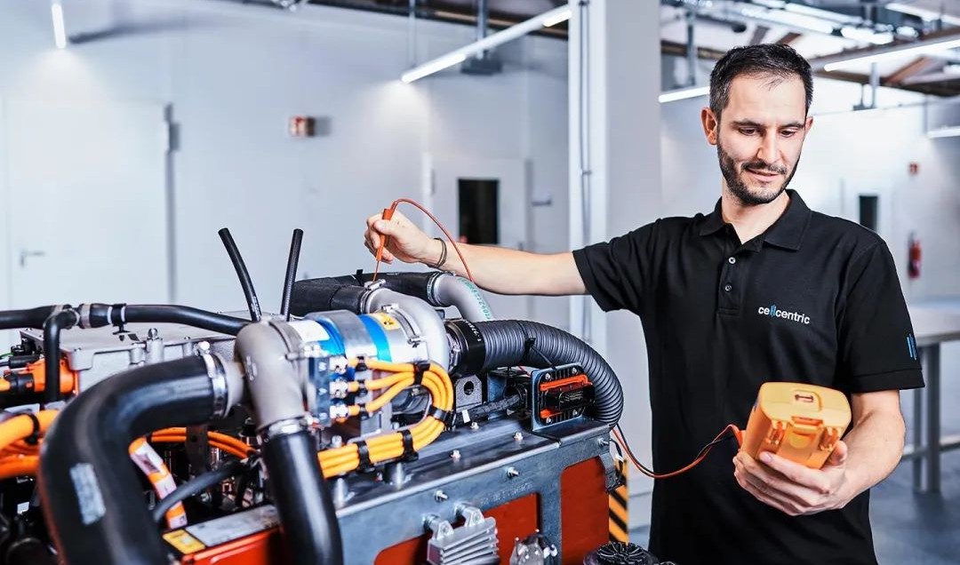 戴姆勒与沃尔沃联手推出长寿命燃料电池